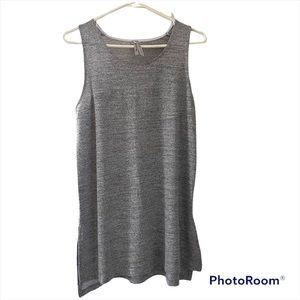 Women’s knit tank